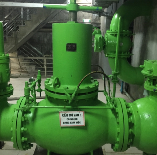 電站現(xiàn)場(chǎng)ZJY46H活塞式減壓閥照片 電站現(xiàn)場(chǎng)ZJY46H活塞式減壓閥照片